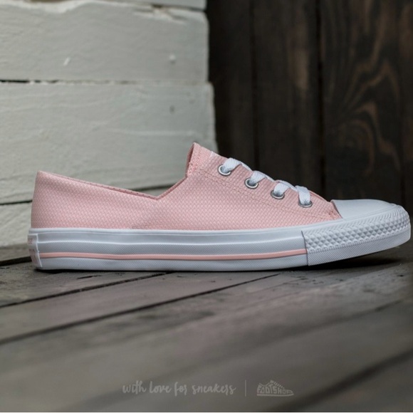 Converse Light Pink Canvas Sneakers - Picture 5 of 8